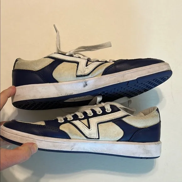 VANS Blue Cream Low-Top Sneakers Lowland Leather Lace-Up Canvas Skateboarding 11