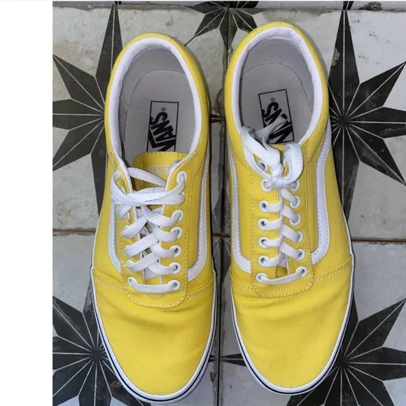 Vans Canvas Sneakers Yellow/White Mens 10.5 EUC