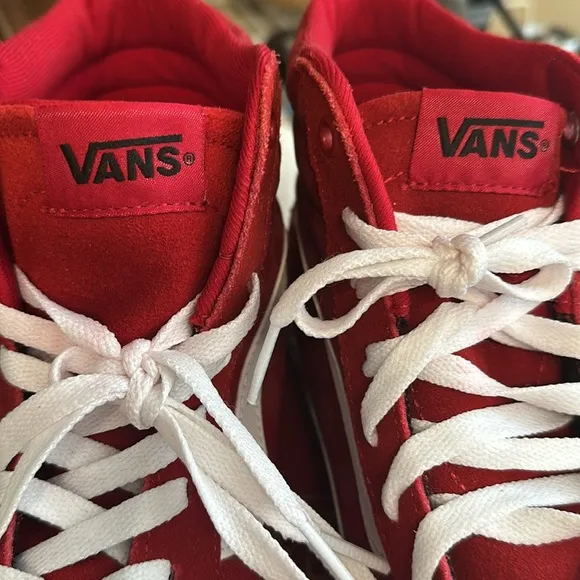 Vans-Checkered High Tops Men’s Size 9 Red  White Off The Wall Sneakers w…