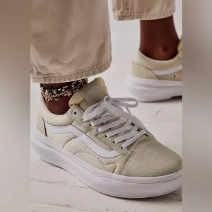 Vans ComfyCush Old Skool Overt Sneakers