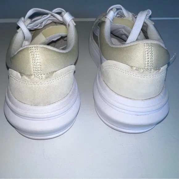 Vans ComfyCush Old Skool Overt Sneakers