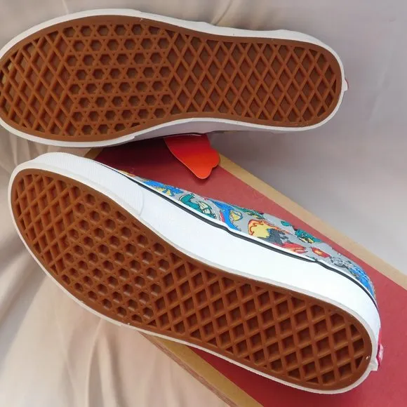 Vans Doheny Dragon Sneakers Size 5 New in Box