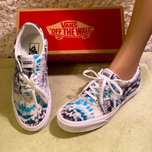 VANS DOHENY PSYCHEDELIC TIE DYE DOHENY SNEAKERS