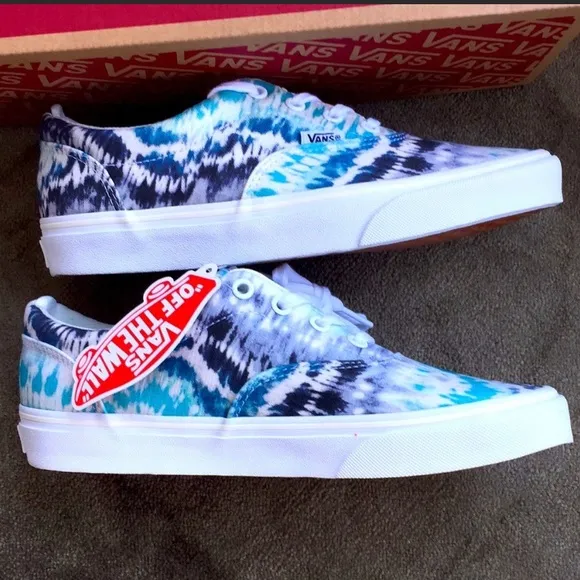 VANS DOHENY PSYCHEDELIC TIE DYE DOHENY SNEAKERS