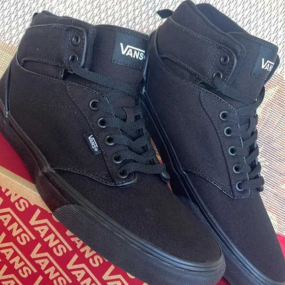 Vans Men’s Atwood Hi(Canvas) Black/BlackVN0A38BV186 Sneakers