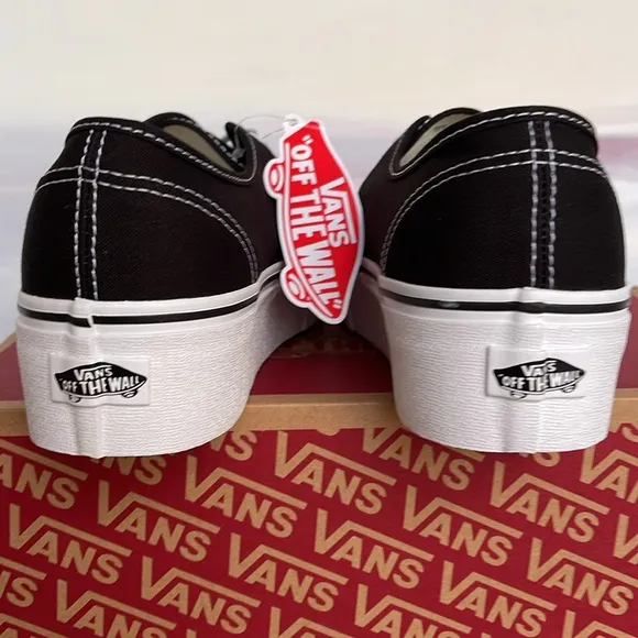 Vans Men’s Authentic StackedCanvas Black/True WhiteVN0A5KXXBMXPlatforms