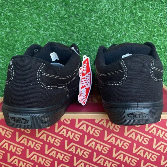 Vans Men’s Bearcat(Canvas) Black/BlackVN000DT2186  sneakers