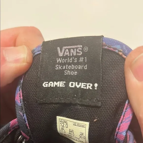 Vans Men's Black and Purple Nintendo Donkey Kong Sneakers size 12