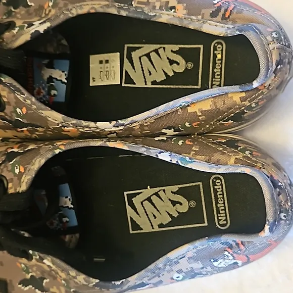 Vans | Men's Camo Duck Hunt Nintendo Game Over Skate Sneakers Sz 10.5