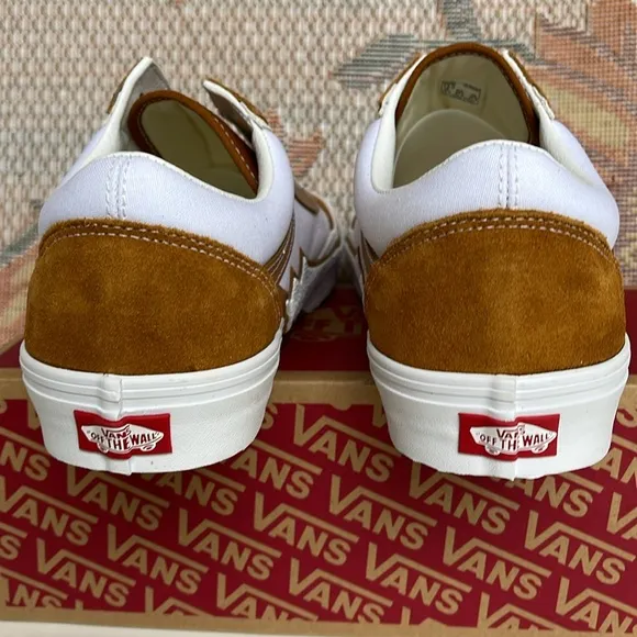 Vans Men’s Old Skool BoltCathay SpiceVN0009Q5KFR sneakers