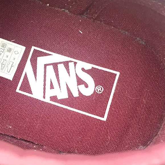 Vans Men’s Old Skool Off the Wall Burgundy/White Sneakers