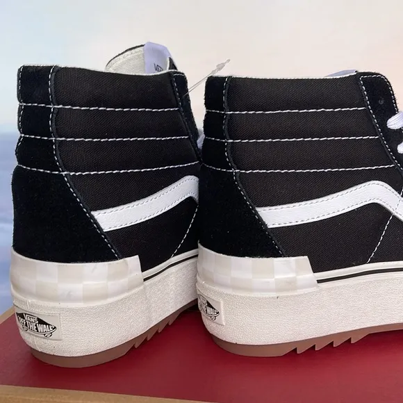 Vans Men’s Sk8-Hi Stacked (Suede/Canvas) Black/BlanVN0A4BTW5ZNPlatforms