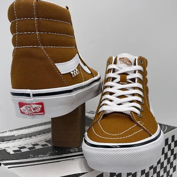 Vans Men’s Skate Sk8-Hi Canvas Golden BrownVN0A5FCC1M7 Sneakers