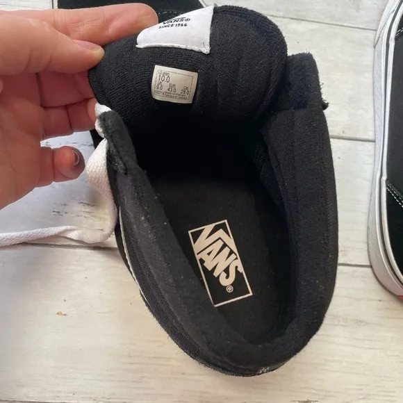 Vans Off The Wall - SK8 Hi - Sneakers - Black - Men size 10