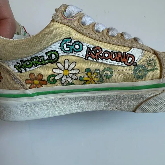 Vans Sesame Street Elmo Old Skool Sneakers