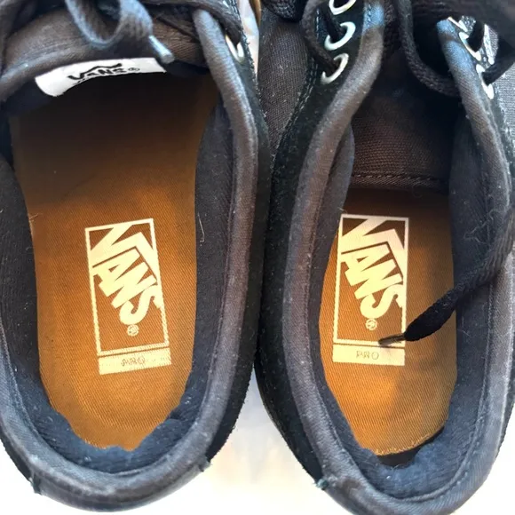 Vans Skate Chukka sneakers low gum black suede canvas SZ 8 NWOT