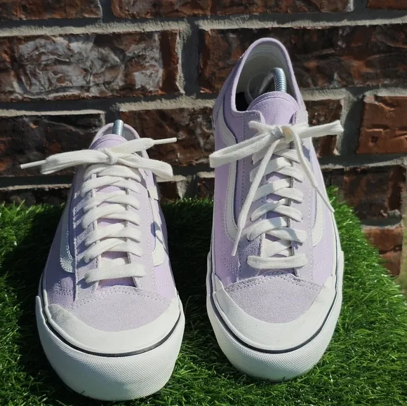 VANS Style 36 Decon SF (Salt Wash)in Lavender Fog / Marshmallow, Men's Size 10US