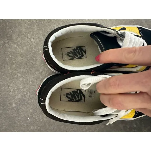 Vans Unisex Flame Old Skool Sneakers