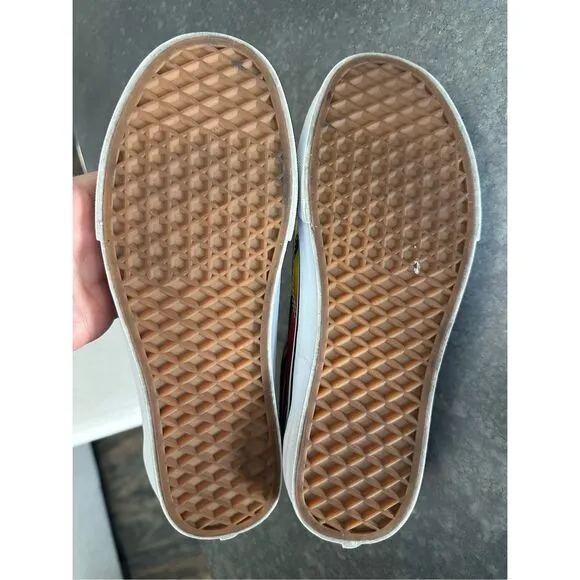 Vans Unisex Flame Old Skool Sneakers