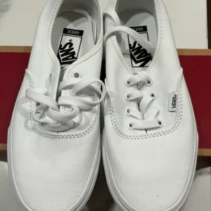 Vans white Classic Canvas