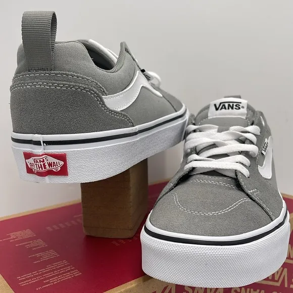 Vans WMNS Filmore Suede/Canvas Moon MistVN0A5EDUC0O Sneakers