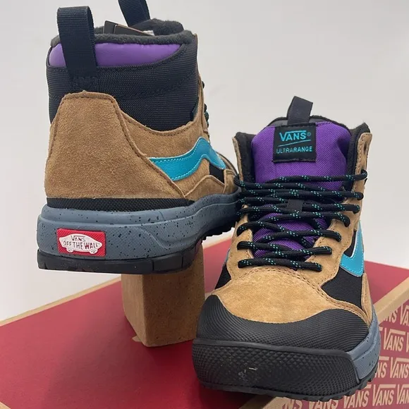 Vans WMNS High-Top Sneakers Boots Blue and Tan Accents Ultrarange ExoTobacco