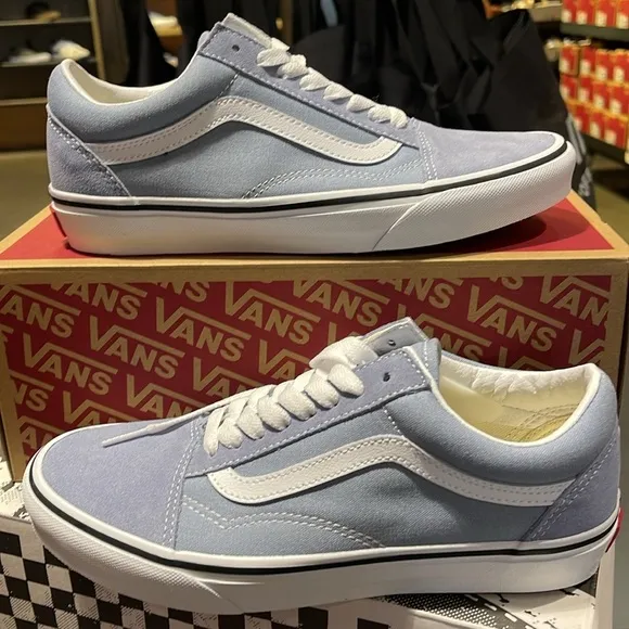 Vans WMNS Old SkoolColor Theory Dusty BlueVN0007NTDSB Light Blue Sneakers