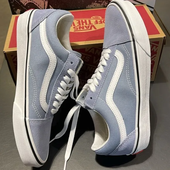 Vans WMNS Old SkoolColor Theory Dusty BlueVN0007NTDSB Light Blue Sneakers