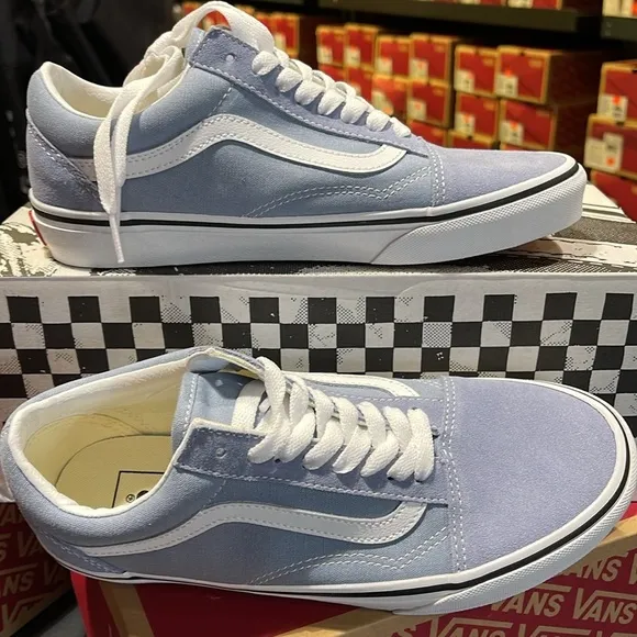 Vans WMNS Old SkoolColor Theory Dusty BlueVN0007NTDSB Light Blue Sneakers