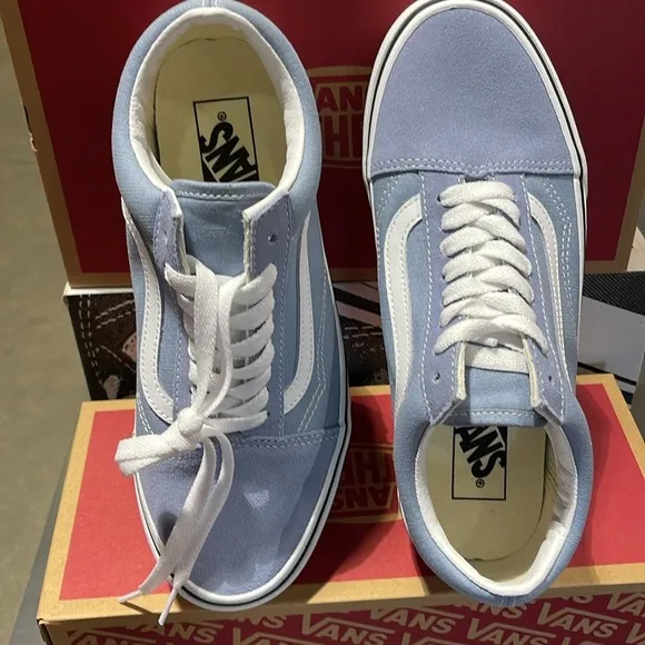 Vans WMNS Old SkoolColor Theory Dusty BlueVN0007NTDSB Light Blue Sneakers