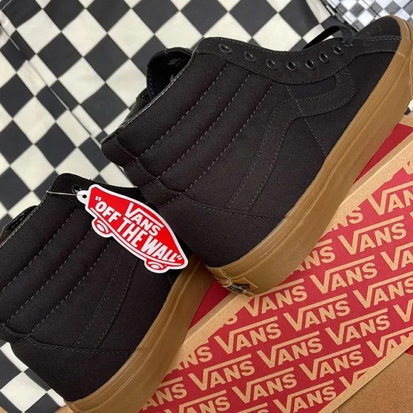 Vans WMNS Sk8-Hi Reissue Canvas Gum Black/Light Gum  sneakers