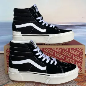 Vans WMNS Sk8-Hi Stacked (Suede/Canvas) Black/BlanVN0A4BTW5ZNPlatforms Sneaker