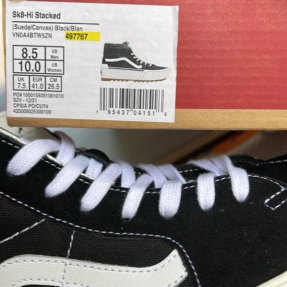 Vans WMNS Sk8-Hi Stacked (Suede/Canvas) Black/BlanVN0A4BTW5ZNPlatforms Sneaker