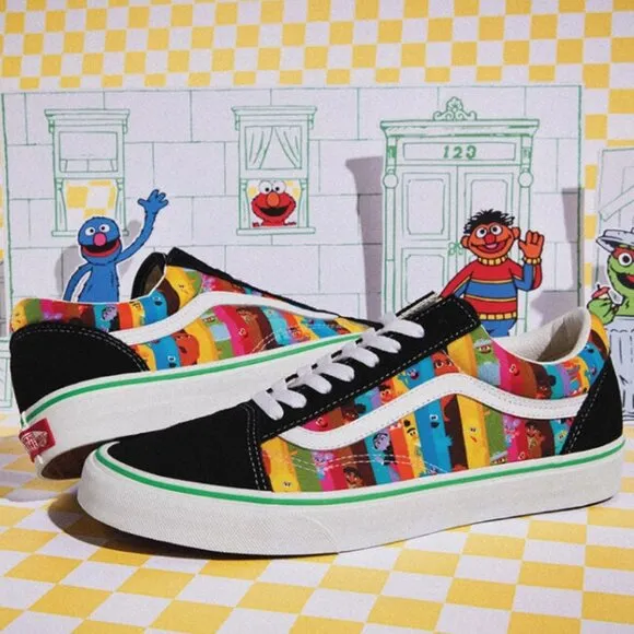 Vans X Sesame Street Old Skool Sneakers Black 9.5M/11W