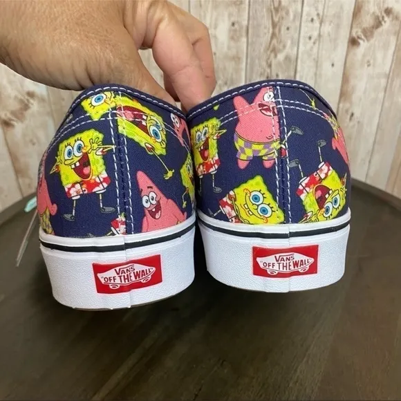 Vans x SpongeBob Comfycush Authentic Alohabob Limited Edition Shoe Size 11.5 Men