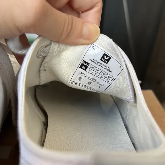VEJA Nova Canvas Sneakers - White Pierre