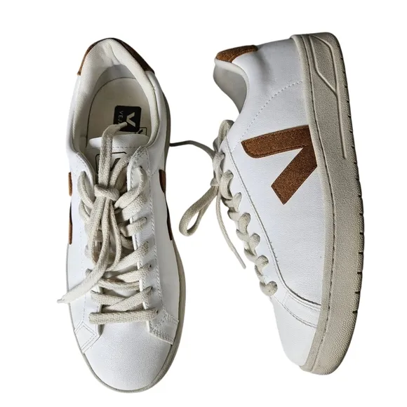 Veja White Camel Urca CWL Unisex Sneakers