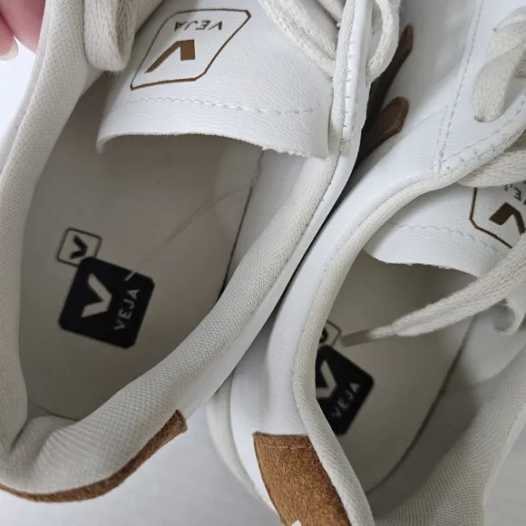 Veja White Camel Urca CWL Unisex Sneakers