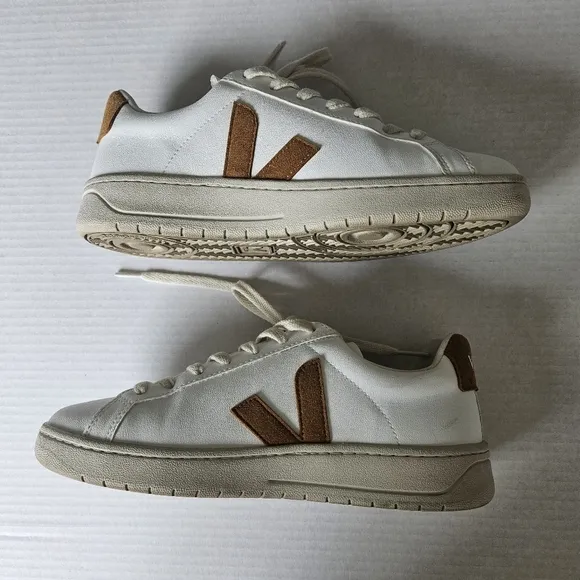 Veja White Camel Urca CWL Unisex Sneakers