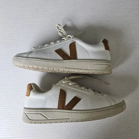 Veja White Camel Urca CWL Unisex Sneakers