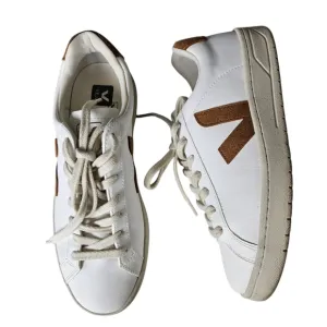 Veja White Camel Urca CWL Unisex Sneakers