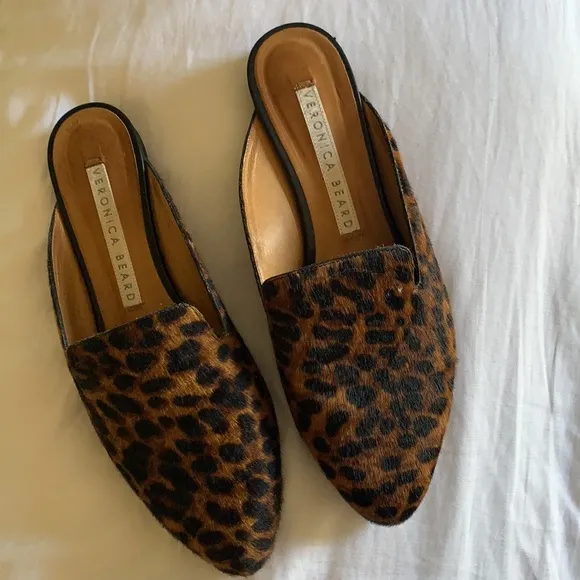 Veronica Beard Leopard Loafers sz 6