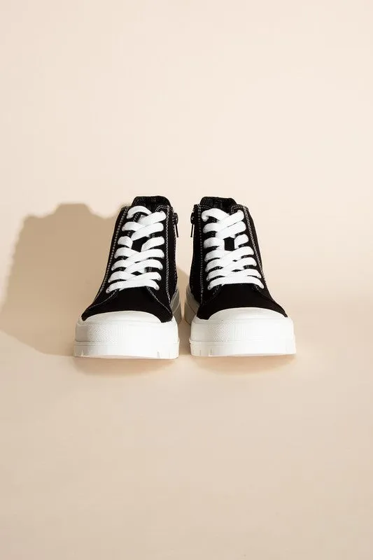 Verse Stride High-Tops