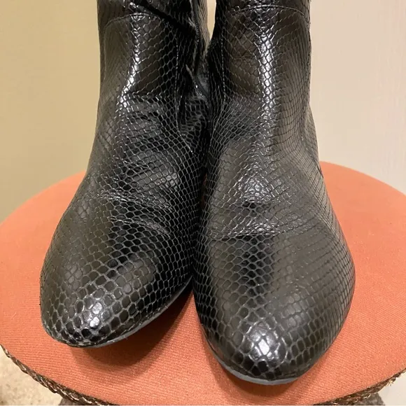 VIA SPIGA Leather Boots BLACK RIDING BOOTS - Sz 8 M