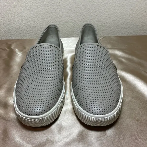 VINCE Blair Gray Perforated Leather Loafers Slip On Sneakers Men’s Size 7.5