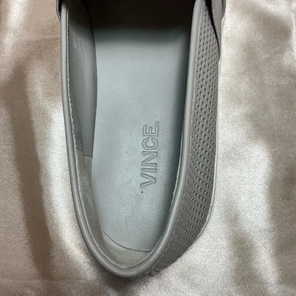 VINCE Blair Gray Perforated Leather Loafers Slip On Sneakers Men’s Size 7.5