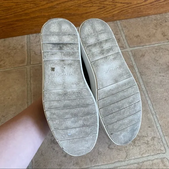 Vince Blair Velcro Canvas Slip On Sneakers Size 5