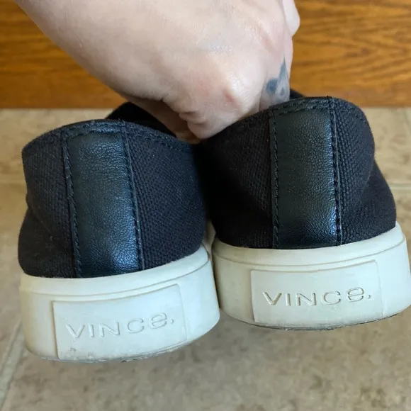 Vince Blair Velcro Canvas Slip On Sneakers Size 5