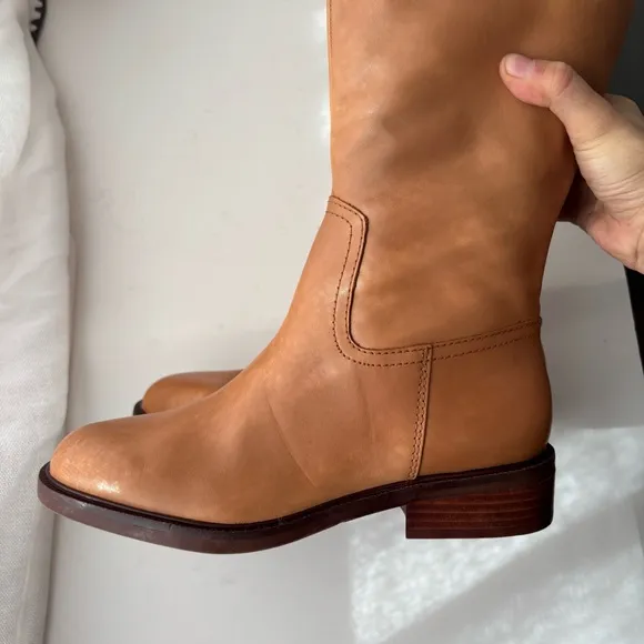 VINCE CAMUTO Alfella Knee High Riding Boots Sz 7.5 M