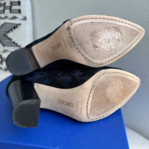 Vince Camuto Britsy Chelsea Floral Brocade Blue Black Ankle Boots Size 7.5